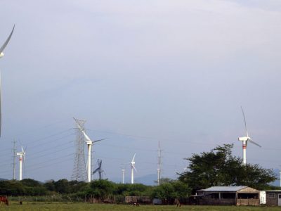 Falta de inversión en energías renovables en México
