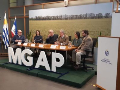 MGAP lanzó la campaña de lucha contra la  garrapata
