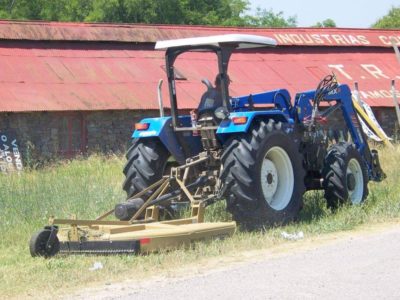 Intendencia adquirirá Tractor Agrícola con Accesorios